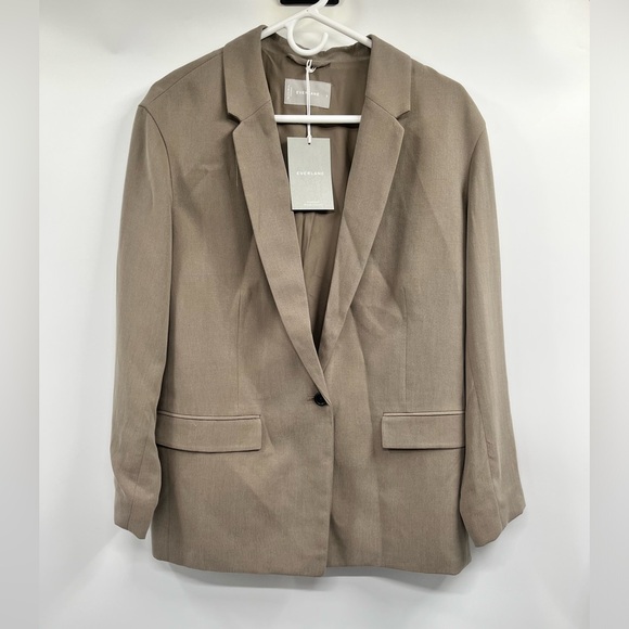 Everlane Jackets & Blazers - EVERLANE Blazer Womens 8 Clay Brown Single Button Long Sleeve Pocket Front NWT